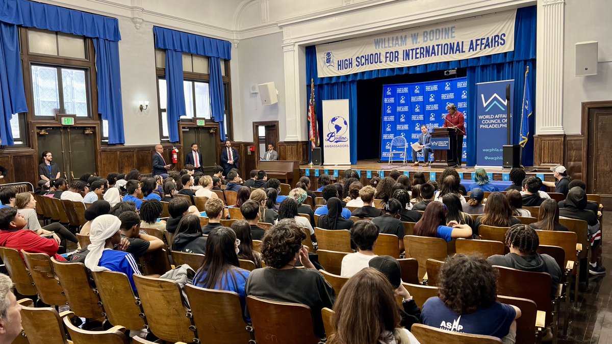 Thank you, @USAmbUN Linda Thomas-Greenfield, for visiting @BodineHS! Your dedication to inspiring future leaders is commendable. We appreciate you sharing your invaluable experiences, igniting a passion for diplomacy in our students. #PHLED