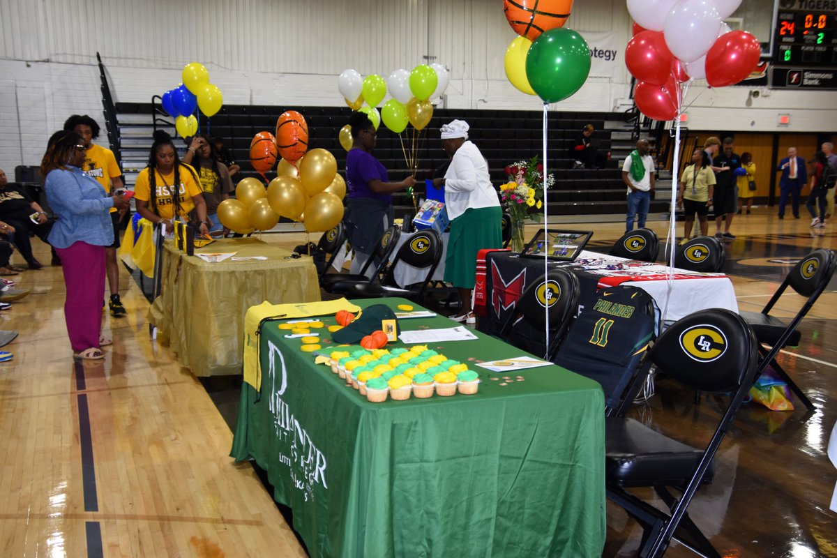 lrsd's tweet photo. 🏆🖊 LR Central celebrated its student-athletes at an impressive Athletic Signing Day event! Talented students from baseball, basketball, cheer, soccer, and tennis were honored for their achievements. Join us in congratulating them as they take their game to the next level! 🎓 https://t.co/wcdWwqIgCu