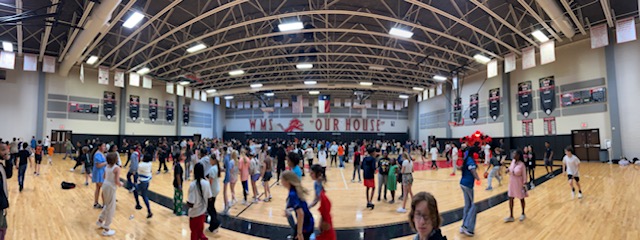 The 6th grade social was a blast!!!! What a wonderful social event to end the day, thanks WMS PTO, and our amazing Woodcreek staff for your hard work and dedication to our campus. 

#BeEliteWMS #RTBWMS #SendItOn