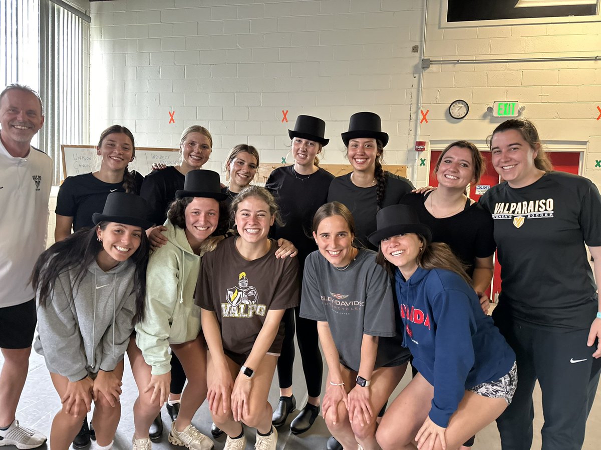 Watched 6 members of <a href="/ValpoWSO/">Valpo Women's Soccer</a>, dance their way into summer break at their Tap performance. This must be the training ground for pre-game dance party. You were all awesome. #ValpoWSOfam