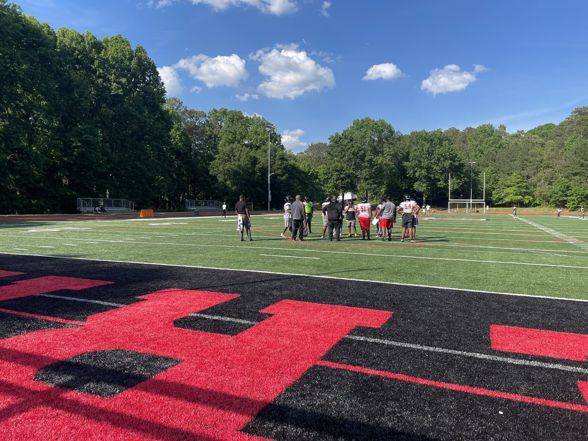 Great to continue our spring tour with @DMTherrellFB and @coachjamison1! Therrell coming off a season where they returned to the playoffs, with their standout junior class returning to lead the way as seniors.