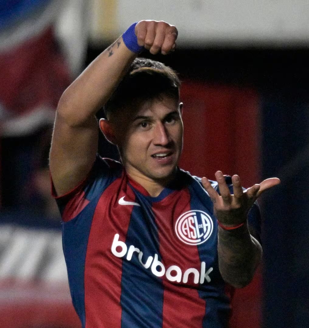 🔵🔴🇵🇾 Adam Bareiro tiene muchas chances de ser uno de los 3 jugadores de la Selección mayor de Paraguay que viajen a París a disputar los JJ.OO.