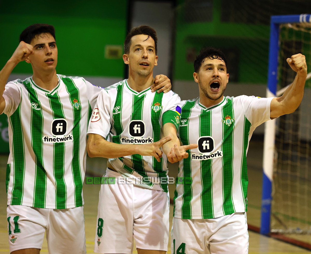 👁️👁️OJO a estas combinaciones de salir vivo y las opciones de la última jornada o descender en esta 
➡️ betisweb.com/web/previa-el-…

⚔️ @NoiaFutbolSala vs @RealBetisFS
✍️ @lamosca67

#RFEF #LNFS #BetisFutsal #SomosFutsal #Betis💚