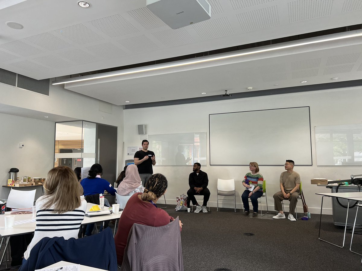 Dr Kevin (Ronghui) Zhou (@kevinronghui) on Twitter photo It was a pleasure to be on the panel sharing tips on PhD and ECR experiences with <a href="/mannyjayking/">Emmanuel Johnson</a> and <a href="/JanetWKilp/">Dr Janet Kilpatrick Baker</a> at the 11th Education Studies PGR Annual Conference <a href="/WarwickESConf/">Warwick Education Studies Research Conference 2025</a> today. Fruitful discussions and hope they inspired new ideas! #conference #phdlife It was a pleasure to be on the panel sharing tips on PhD and ECR experiences with <a href="/mannyjayking/">Emmanuel Johnson</a> and <a href="/JanetWKilp/">Dr Janet Kilpatrick Baker</a> at the 11th Education Studies PGR Annual Conference <a href="/WarwickESConf/">Warwick Education Studies Research Conference 2025</a> today. Fruitful discussions and hope they inspired new ideas! #conference #phdlife