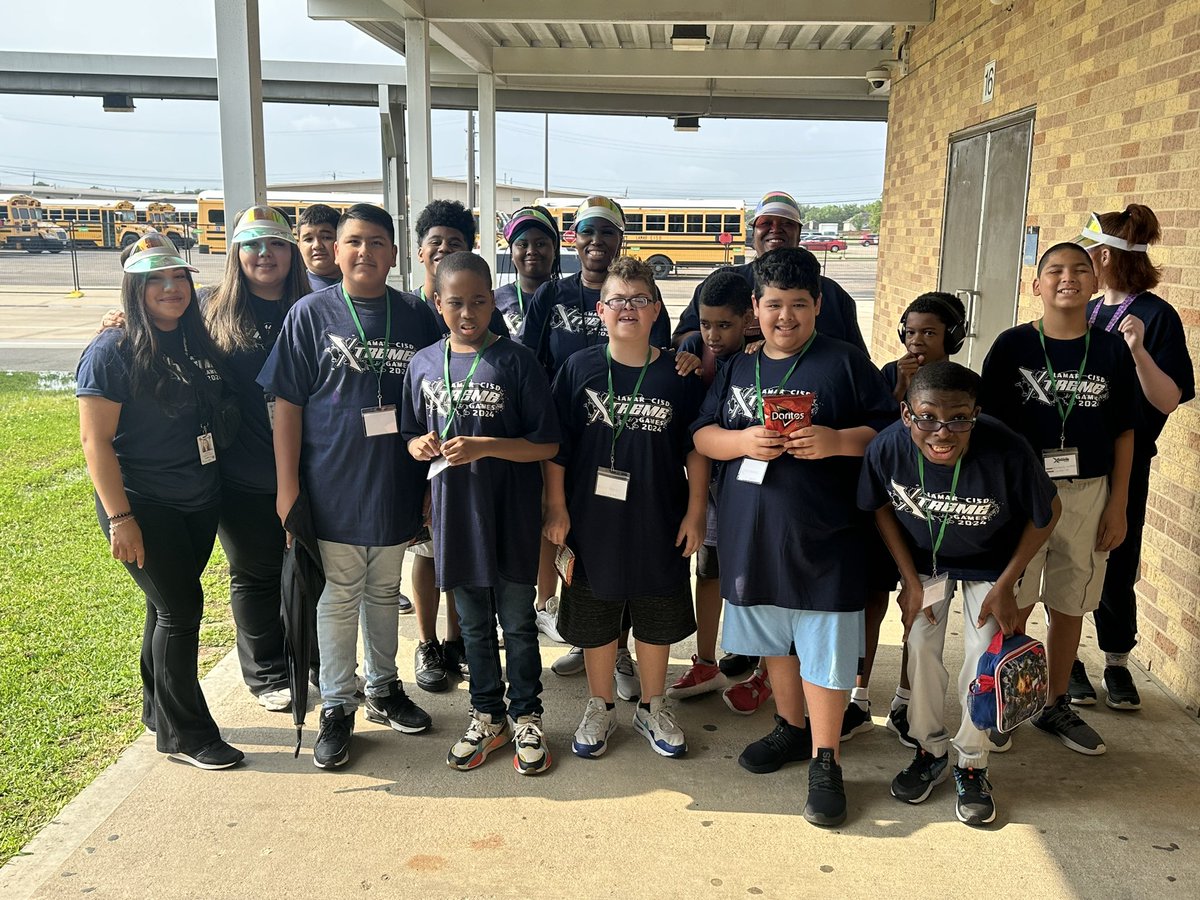 LJHMustangs's tweet image. We are so proud of our SLC students that participated in the Extreme games today! We know you did a great job! 👏 #OneDirection #OnePurpose