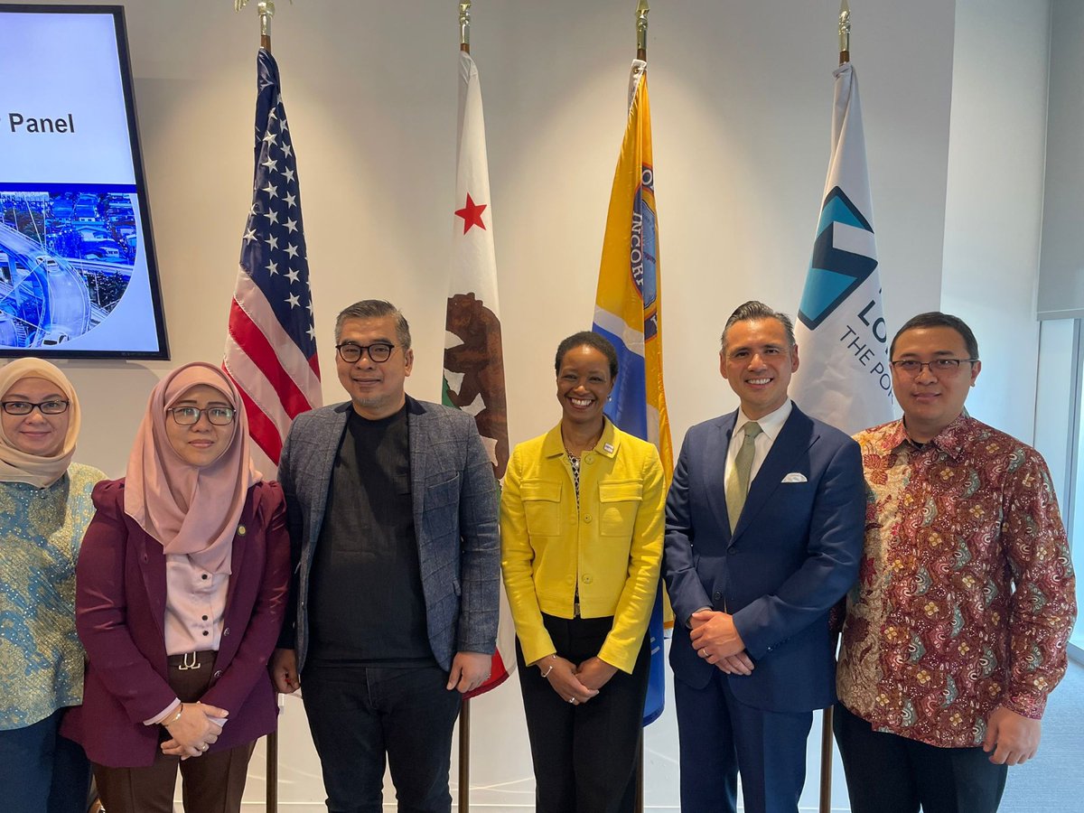 Thanks to @LongBeachCity and @PortofLongBeach for hosting a Smart City Municipal and Technology Panel for @USTDA’s delegation from Indonesia. The delegation gained valuable insight into how smart city technology is improving the lives of citizens across Southern California.