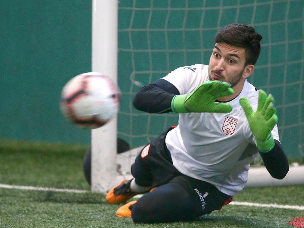 Saving balls Cavalry Carducci's focus both on and off-field #CavsFC #CanPL #yyc calgarysun.com/sports/saving-…