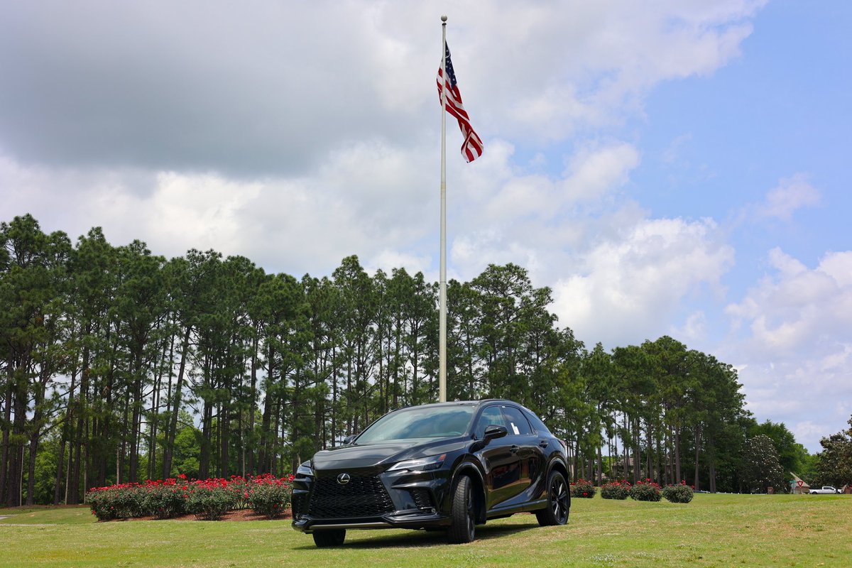 ⛳️ We are proud to be one of the many great sponsors at today’s @USAMCI Par 3 tournament! The mission of the Mitchell Cancer Institute is to discover, develop and deliver innovative solutions to improve cancer outcomes. #lexus #mobilealabama