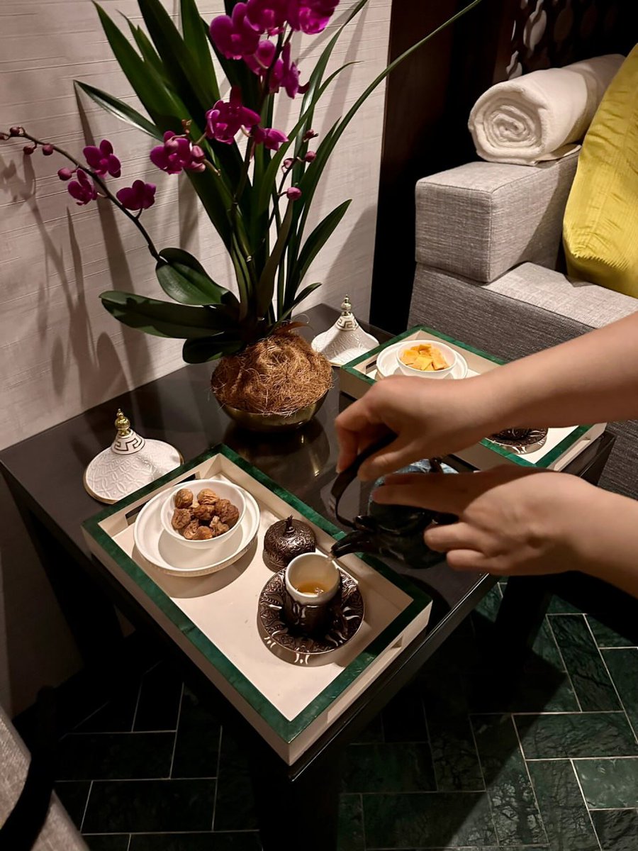 011Flopy's tweet image. Skilled hands give you a brand new body!