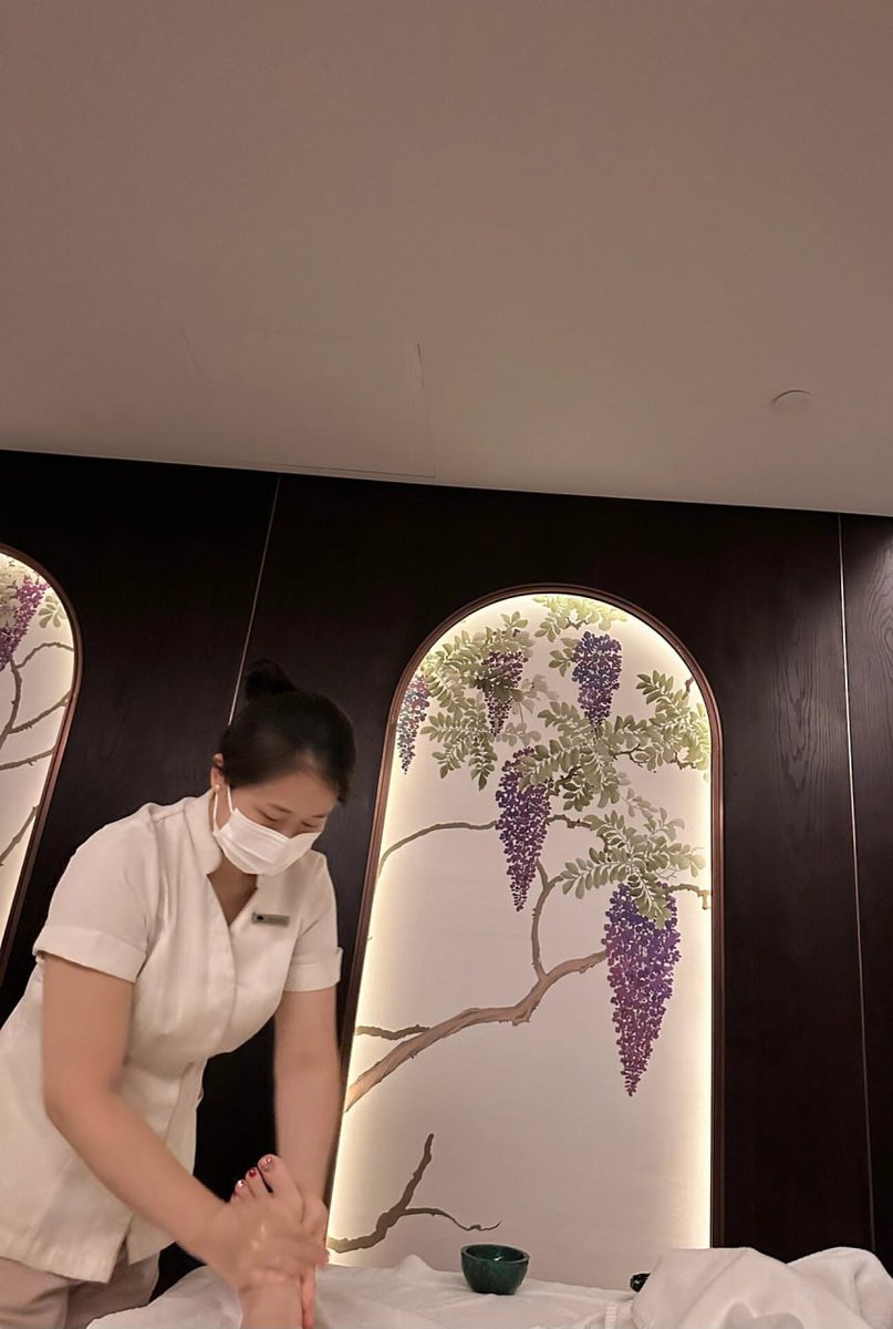 011Flopy's tweet image. Skilled hands give you a brand new body!