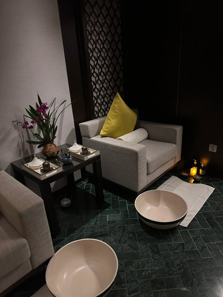 011Flopy's tweet image. Skilled hands give you a brand new body!