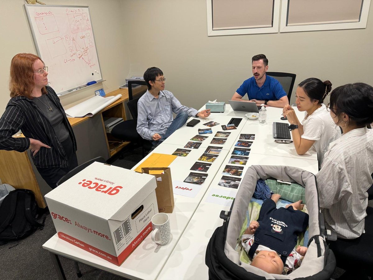 Gary Chan (@garyckchan) on Twitter photo Got my 2nd <a href="/NHMRC/">NHMRC</a> Investigator Grant. Continuing my team's 100% rate with <a href="/NHMRC/">NHMRC</a>
No surprise - I have a great team <a href="/TianzeSun/">Tianze Sun 孙天则</a>
<a href="/jannileung/">Janni Leung</a>, Dan Stjepanovic & mentors Wayne Hall, John Saunders, Jason Connor <a href="/NCYSUR/">National Centre for Youth Substance Use Research</a>
😁😁😁
<a href="/UQHealth/">UQ Health</a> <a href="/UQPsych/">UQPsych</a> <a href="/CREtobacco/">NHMRC CRE on Achieving the Tobacco Endgame</a> Got my 2nd <a href="/NHMRC/">NHMRC</a> Investigator Grant. Continuing my team's 100% rate with <a href="/NHMRC/">NHMRC</a>
No surprise - I have a great team <a href="/TianzeSun/">Tianze Sun 孙天则</a>
<a href="/jannileung/">Janni Leung</a>, Dan Stjepanovic & mentors Wayne Hall, John Saunders, Jason Connor <a href="/NCYSUR/">National Centre for Youth Substance Use Research</a>
😁😁😁
<a href="/UQHealth/">UQ Health</a> <a href="/UQPsych/">UQPsych</a> <a href="/CREtobacco/">NHMRC CRE on Achieving the Tobacco Endgame</a>