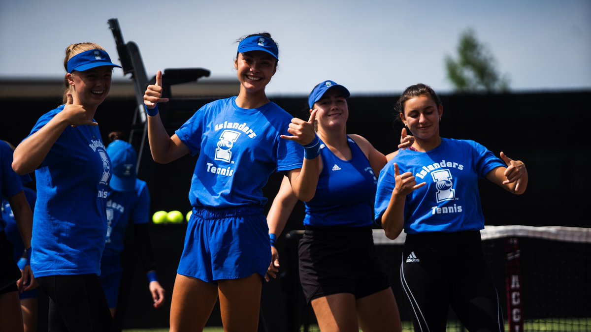 Checking in at the NCAA Tennis Championships! 🎾

#ShakasUp // #StayBlueCollar