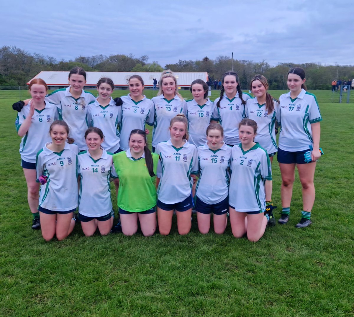 Well done to our Minors who registered a convincing win away to Valley Rovers in the 1st round of the @westcorkladies Minor 'A' League. Congrats to the panel & coaches! 

FT - Ilen 8-9 / @valleyroverlgfa 5-6
@germccarthy74