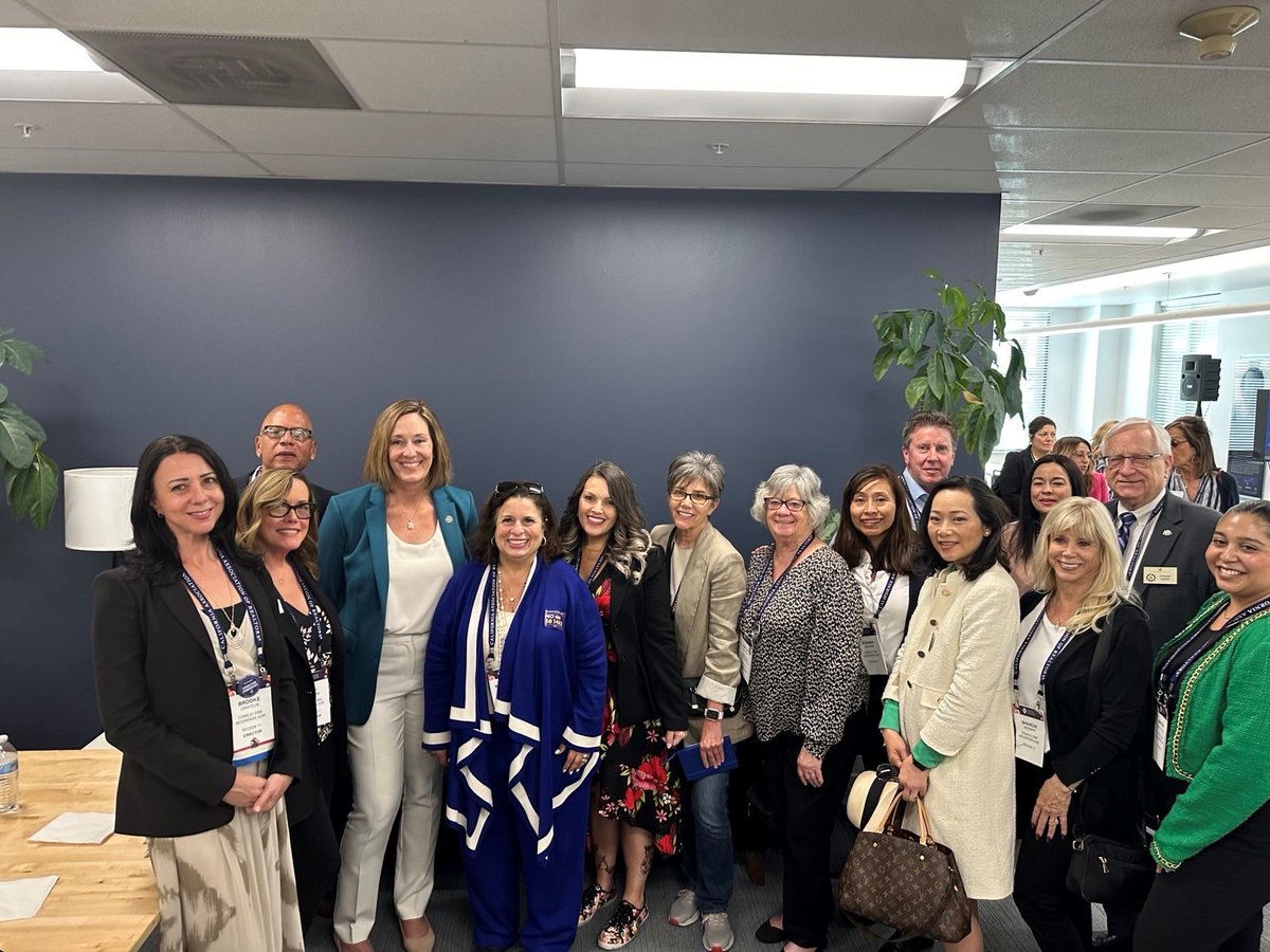 Great to see so many friends from the Conejo Simi Moorpark Association of Realtors who stopped by the office to say hello and discuss the issues impacting the housing 🏠market and ownership opportunities. #AD42