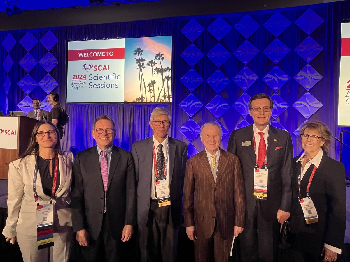 Dr Roxana Mehran (@drroxmehran) on Twitter photo A fabulous group of leaders awardees Thank you for all that you do to bring our profession forward, our patients well cared for, and our world a better place. Congratulations <a href="/SCAI/">SCAI</a> <a href="/SVRaoMD/">Sunil V. Rao</a> <a href="/georgedangas/">George Dangas, MD, MACC, MSCAI</a> 👏👏👏 A fabulous group of leaders awardees Thank you for all that you do to bring our profession forward, our patients well cared for, and our world a better place. Congratulations <a href="/SCAI/">SCAI</a> <a href="/SVRaoMD/">Sunil V. Rao</a> <a href="/georgedangas/">George Dangas, MD, MACC, MSCAI</a> 👏👏👏