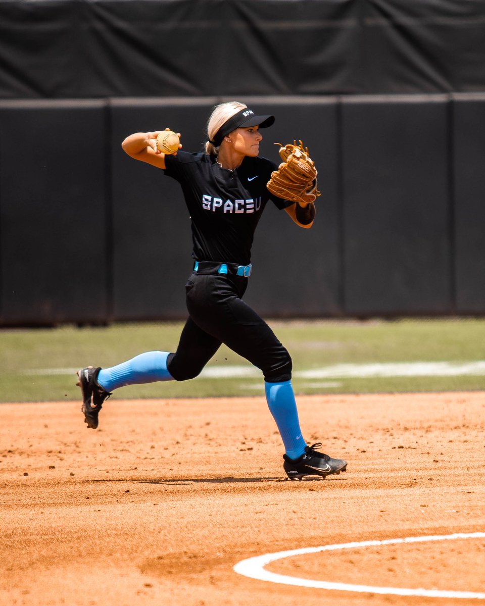 Senior Spotlight | Jas Williams ✨ Jas was one of two Knights to start each of UCF’s 61 games last season, and with a .302 average and 15 extra-base hits earned AAC All-Conference Second Team and All-Tournament team honors in 2023. We love you, @jassievers! 🫶