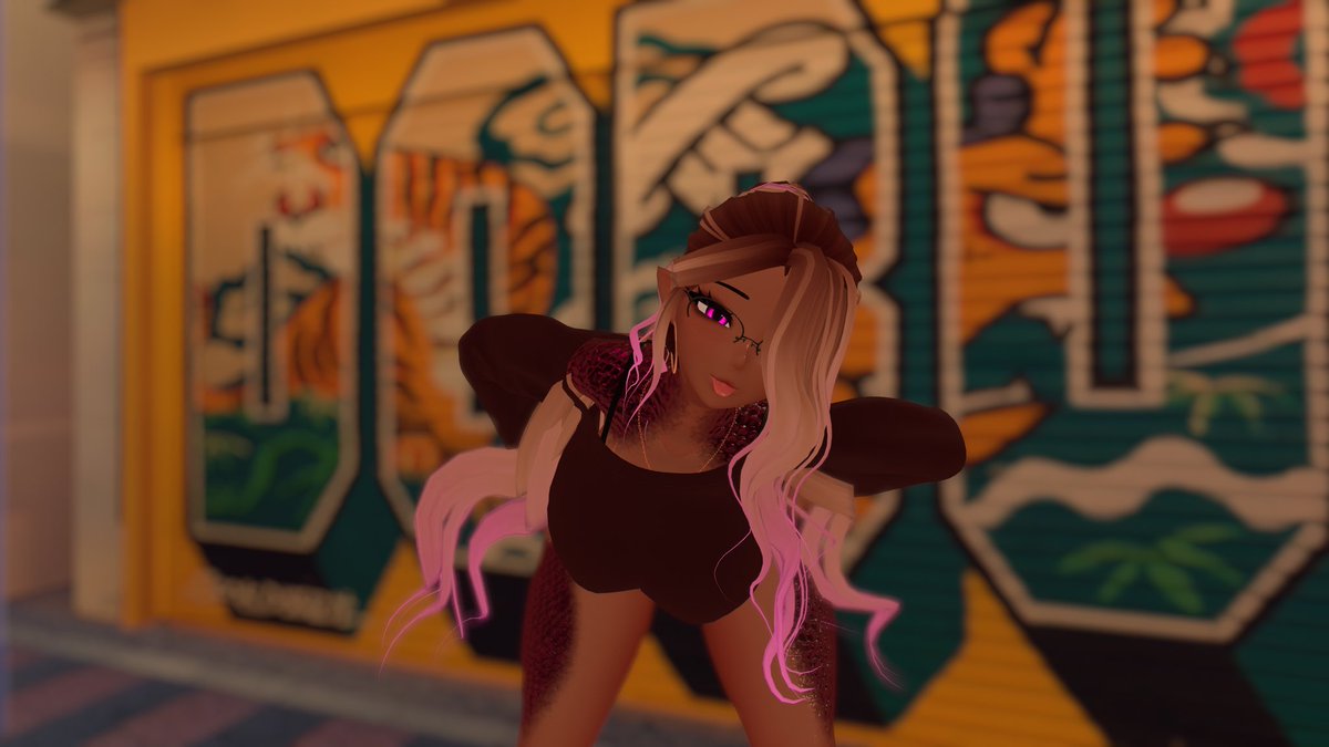 What are you looking at? #VRC #VRChatPhotography