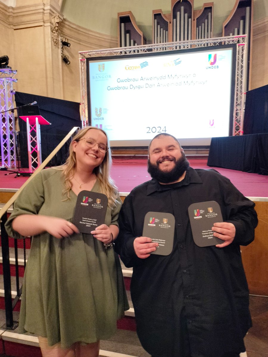 GEvansJones's tweet photo. A huge congratulations to this inspirational and incredible lecturer, Joshua Andrews, for being awarded the Student Voice Award & Teach of the Year at the #SLTAs @BangorUni this evening! And many congratulations to Rachel Healand-Sloan for receiving the Staff Choice Award! https://t.co/QaB2M5M2VM
