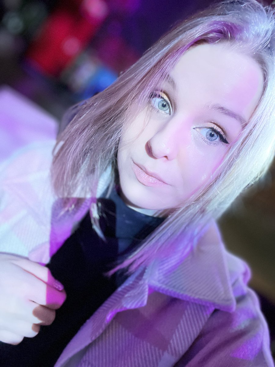 Из чистого тут только глаза и вера во что-то хорошее (ни слова о мыслях)