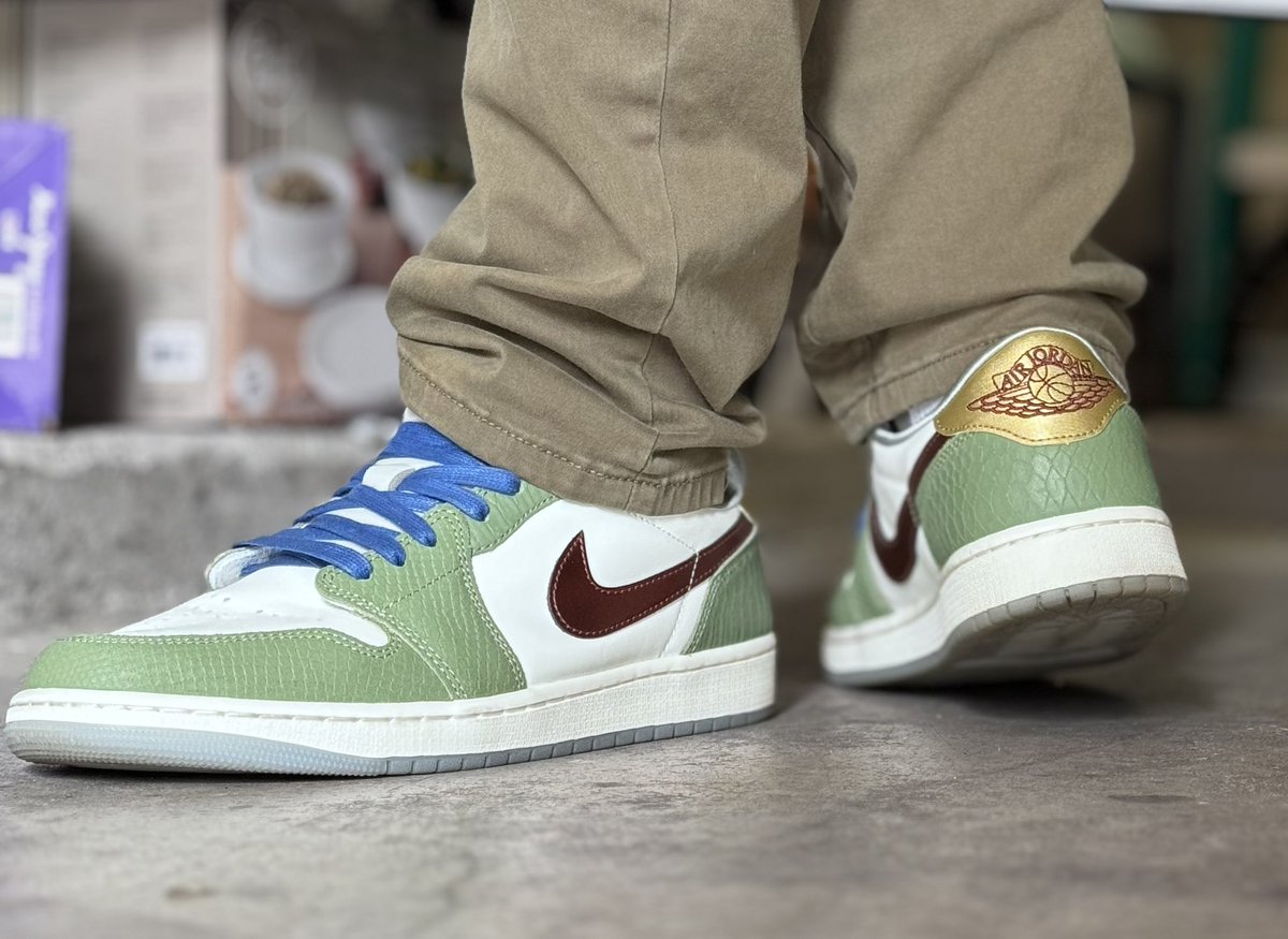 Sergio Rios (@sergiorios1975) on Twitter photo Blue wax on green scales work nicely!!
#kotd
#snkrskickcheck
#snkrsliveheatingup
#SNKRS
#nike
#sneakeradmirals
#sneakerdrop
#LitLaces
<a href="/Jumpman23/">Jordan</a>
<a href="/maniere_usa/">A Ma Maniére</a>
<a href="/tiona_deniece/">Tiona_Deniece</a>
<a href="/Jamiersen/">Jamiersen Green</a>
@soleretriever
@sneakeradmirals
<a href="/LitLaces/">LitLaces®</a> Blue wax on green scales work nicely!!
#kotd
#snkrskickcheck
#snkrsliveheatingup
#SNKRS
#nike
#sneakeradmirals
#sneakerdrop
#LitLaces
<a href="/Jumpman23/">Jordan</a>
<a href="/maniere_usa/">A Ma Maniére</a>
<a href="/tiona_deniece/">Tiona_Deniece</a>
<a href="/Jamiersen/">Jamiersen Green</a>
@soleretriever
@sneakeradmirals
<a href="/LitLaces/">LitLaces®</a>