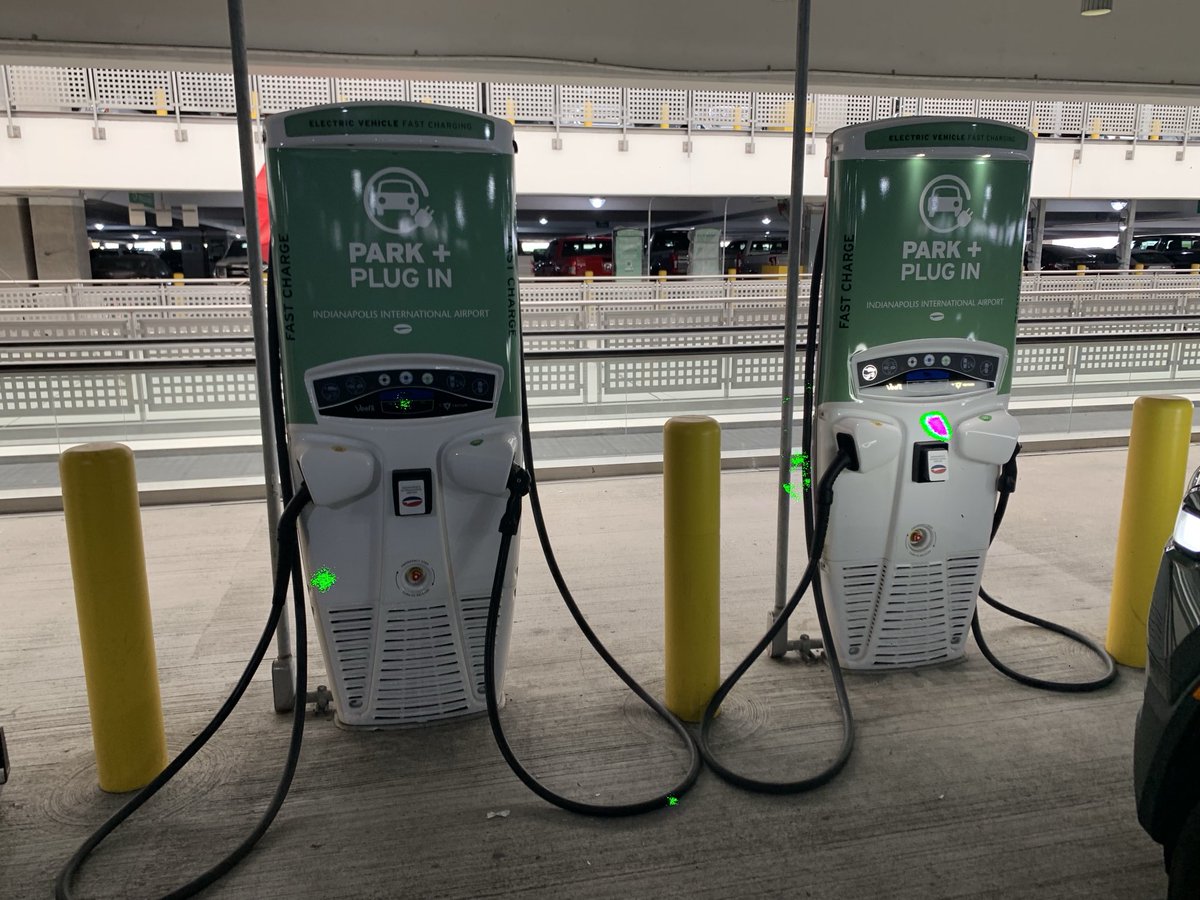 ⁦<a href="/INDairport/">Indianapolis International Airport (IND)</a>⁩ still HATES electric vehicles! The charging station on the left is out of order since the weekend of baschet All Star Game!!! C’mon “the best airport”, you can do WORST than this! I’ll bet you $1/month that CS it will not be repaired until the end of 2024!