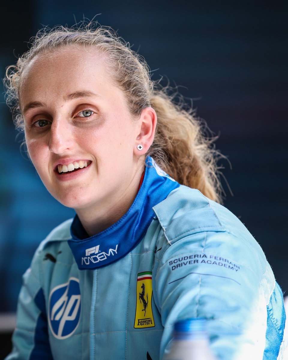 Blue suits you @WeugMaya 👌 Maya will be running @ScuderiaFerrari’s special heritage colours for the #MiamiGP weekend 🤩 #FDA #F1Academy