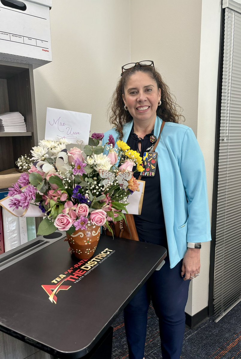 Karina Saldivar Huerta (@cis_ksaldivar) on Twitter photo <a href="/RiversideEleme2/">Riverside Elementary School</a> is so blessed to have a passionate leader who always strives for excellence. We are grateful for your dedication, commitment, and unwavering support! Thank you <a href="/UrenoOlivas/">Claudia Ureno-Olivas</a> 🤠💙🧡 <a href="/VivianaValles6/">Viviana Valles</a> <a href="/kori_A2/">Kori Arras</a> <a href="/YsletaISD/">Ysleta ISD</a> <a href="/RiversideEleme2/">Riverside Elementary School</a> is so blessed to have a passionate leader who always strives for excellence. We are grateful for your dedication, commitment, and unwavering support! Thank you <a href="/UrenoOlivas/">Claudia Ureno-Olivas</a> 🤠💙🧡 <a href="/VivianaValles6/">Viviana Valles</a> <a href="/kori_A2/">Kori Arras</a> <a href="/YsletaISD/">Ysleta ISD</a>