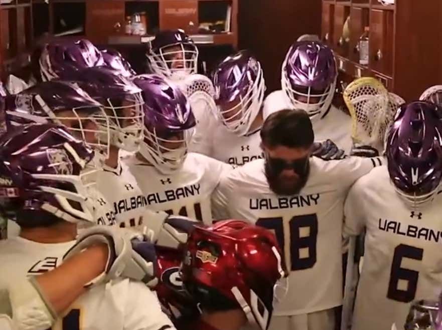The Albany Lacrosse Team Singing 'Alive' By Pearl Jam Before Every Game Is What Being A Pure, Unadulterated Dude Is All About buff.ly/4a4FR31