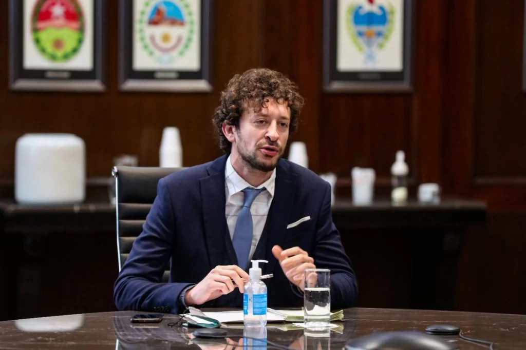 Vocación x Periodismo (@vocacionxperiod) on Twitter photo "El Gobierno dialoga con los grandes empresarios, pero no con las pymes que representan el 80% del trabajo"
👉<a href="/BercovichPablo/">Pablo Bercovich</a> junto a <a href="/lolarodriguez/">María Lorena Rodríguez</a> en <a href="/fmmilenium/">FM Milenium 106.7</a>
📲Escuchá la nota completa desde nuestra página
vocacionxperiodismo.com.ar/pablo-bercovic… "El Gobierno dialoga con los grandes empresarios, pero no con las pymes que representan el 80% del trabajo"
👉<a href="/BercovichPablo/">Pablo Bercovich</a> junto a <a href="/lolarodriguez/">María Lorena Rodríguez</a> en <a href="/fmmilenium/">FM Milenium 106.7</a>
📲Escuchá la nota completa desde nuestra página
vocacionxperiodismo.com.ar/pablo-bercovic…