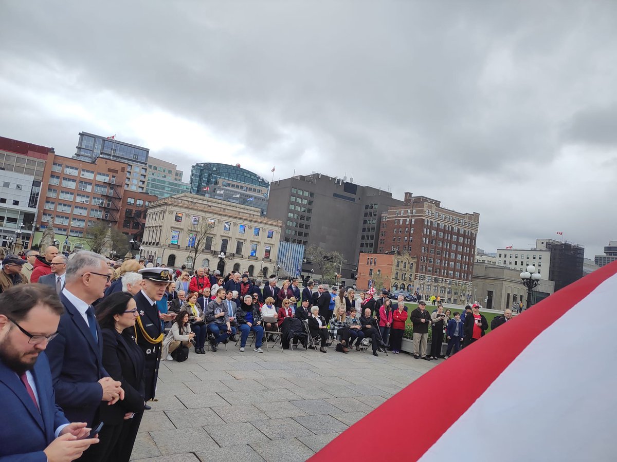 A spectacular/historic moment for #Polonia, #Poland and #Canada continues! 🇵🇱🤝🇨🇦! As we inagurate the #PolishHeritageMonth, #PolishFlag federal raising ceremony at the #ParliamentHill in #Ottawa! Much THX to all that joined us, incl. the #Polonia, 🇵🇱&🇨🇦 Ministers/Members of…
