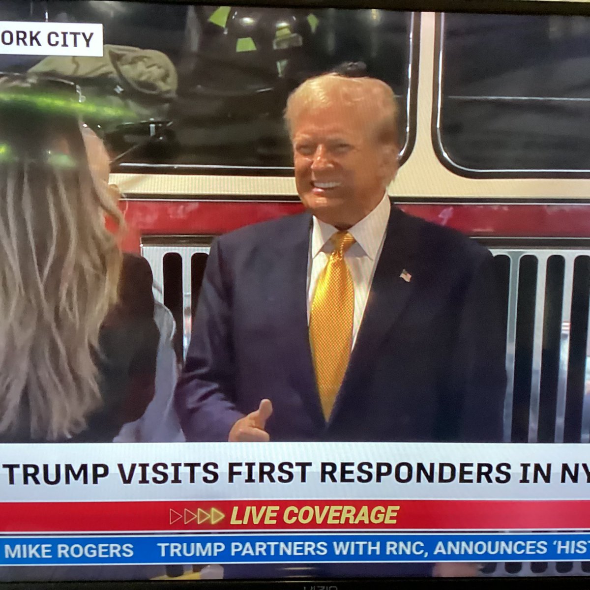 MY PRESIDENT, DONALD J. TRUMP. LOOKS SO HANDSOME WEARING HIS YELLOW TIE. 🔥🔥🔥🇺🇸🇺🇸🇺🇸🇺🇸🇺🇸🇺🇸🇺🇸🇺🇸