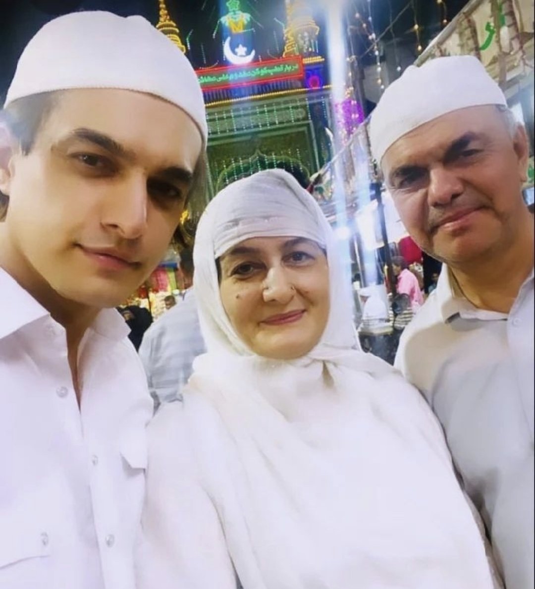 Jumma Mubarak 
Blessed be 
#MohsinKhan