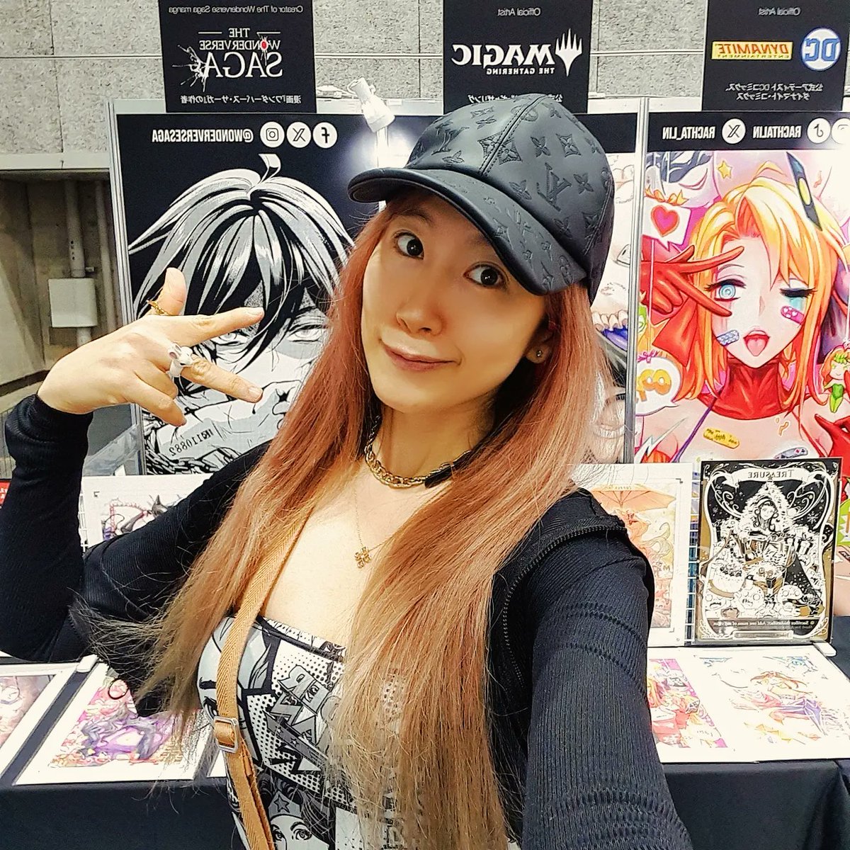 Me in #OsakaComicCon @TokyoComicCon 💖! So excited! 😍 I'll be here 3-5 May 2024 in Artist Alley booth A-019 (a corner booth) with my#MtG & @DCOfficial art prints, comic books & limited commission slots! 😘 Come grab them before they run out! 🥰 Hope to cya here all! ❤️ Come have…