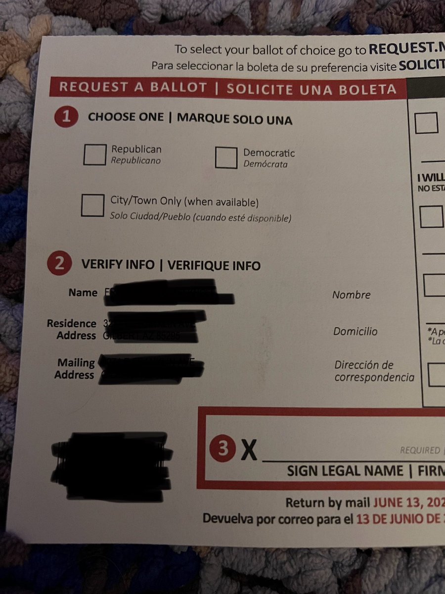 Hey @maricopacounty why is it that an INDEPENDENT option is not listed on these ballots for early voting?  Like what are you trying to do here??? Disregard a large part of our population from voting early because they’re independent??? That’s unconstitutional! 

I am a #Democrat…