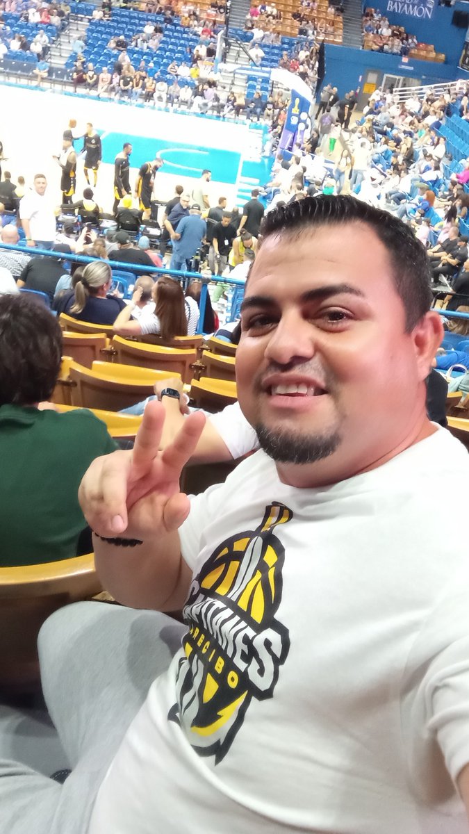 Desde el Rancho Vaquero de Bayamón 🏀🤠 

CAPITANES vs VAQUEROS 🔥🏀