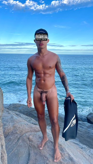 Watch 𝐒𝐔𝐑𝐅𝐈𝐒𝐓𝐀's leaked NSFW photo on TwXstars