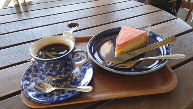 レインボゥミルクレとネモフィラブレンド 