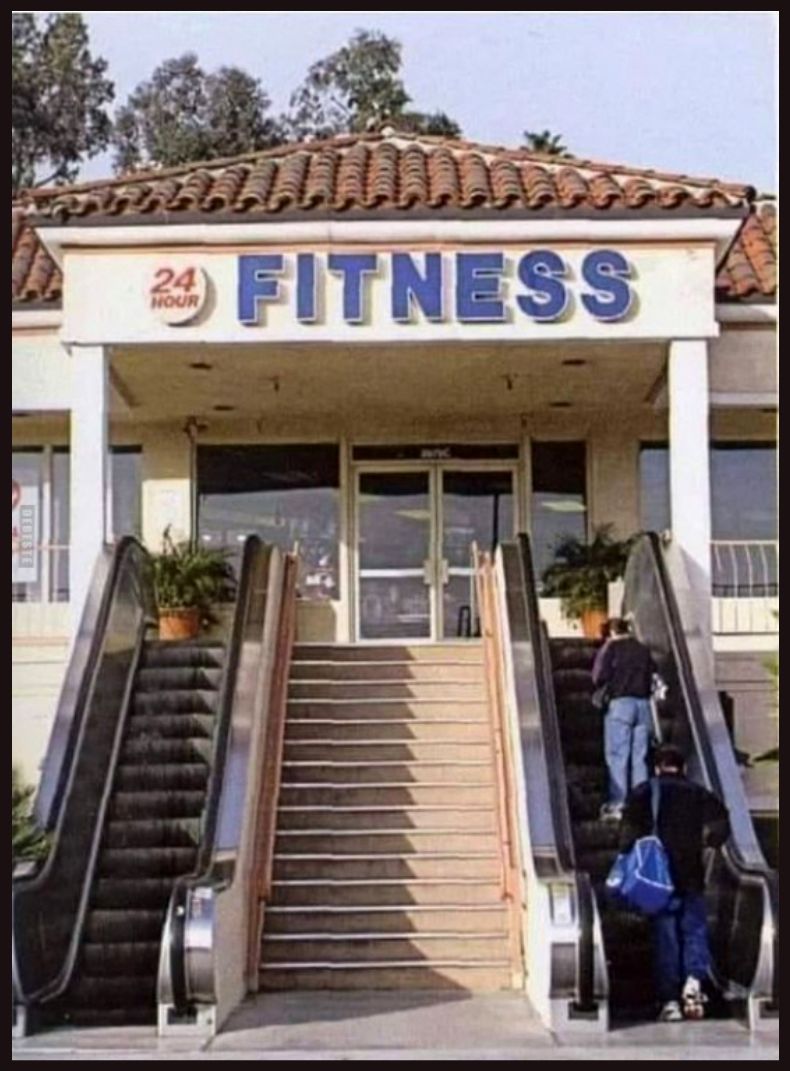 Ich wünsche Euch allen einen Guten Morgen/Freitag☕️Nach langer Suche habe ich jetzt endlich ein Fitnesscenter gefunden, dass meinen Ansprüchen gerecht wird.😅