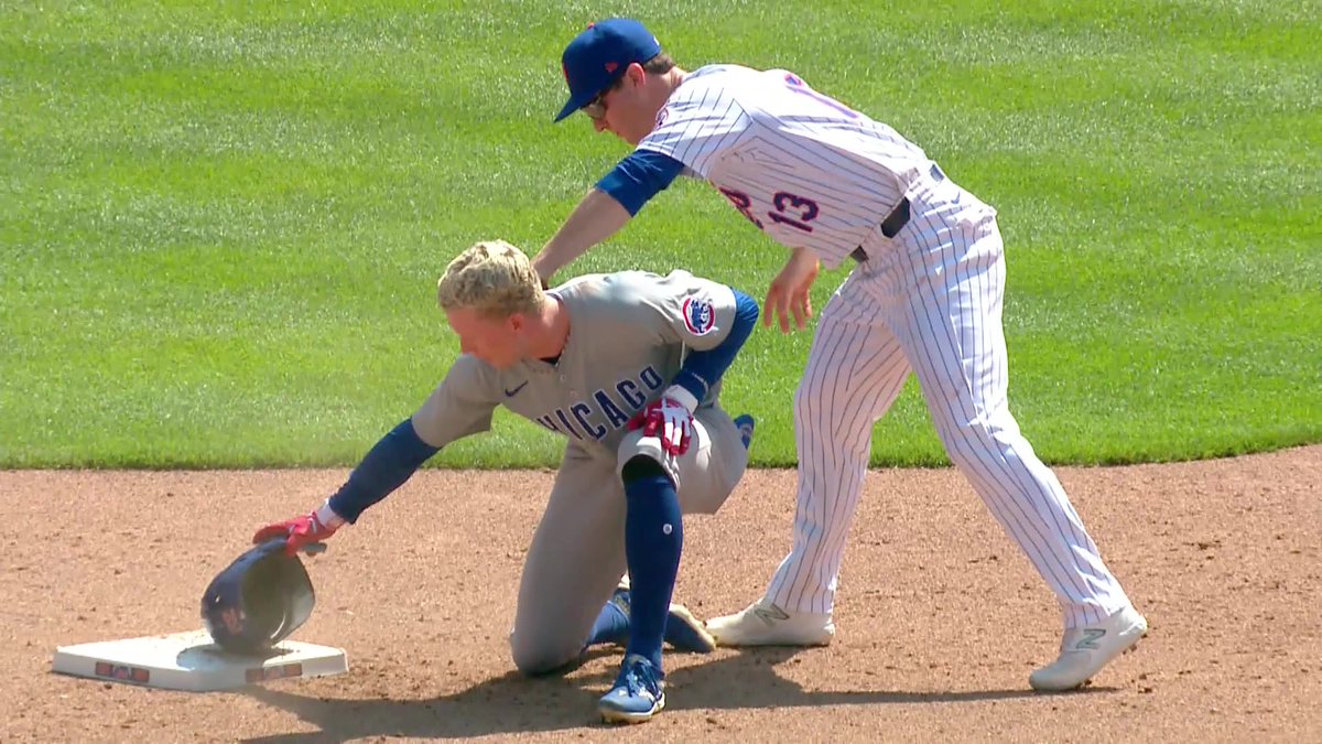 TimAnderson313's tweet image. Dear @MLB can your umpires please learn baseball?  Or is it just ok to change the rules when teams play the Mets.  The last two days have been embarrassing for how little this crew understands your rules.  One Pete should have been out, the other safe.  Both were wrong.