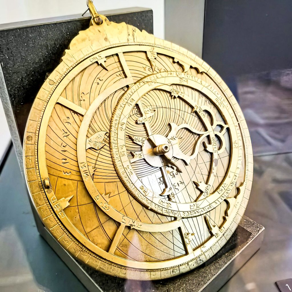 14th Century Yantraraja 'Astrolabe' with Sanskrit Script & Rashis Now in Geneva Museum of Science.

#Astronomy #Archaeology