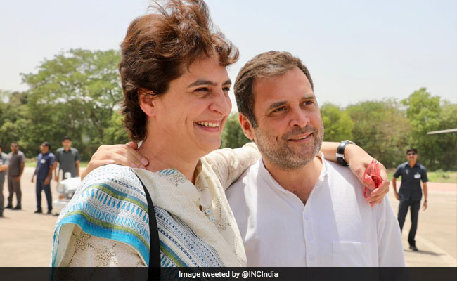 मेरा अनुभव कहता है, आज पहला नॉमिनेशन अमेठी से @priyankagandhi जी करेंगी, 
और दूसरा नॉमिनेशन राय-बरेली से श्री @RahulGandhi जी का होगा ...
और अगर मेरा अनुमान सही है तो ...
@smritiirani जी को advance में 300,000 से भी ज़्यादा अंतर से हार की अग्रिम बधाई मेरी तरफ से ...
असीम वक़ार