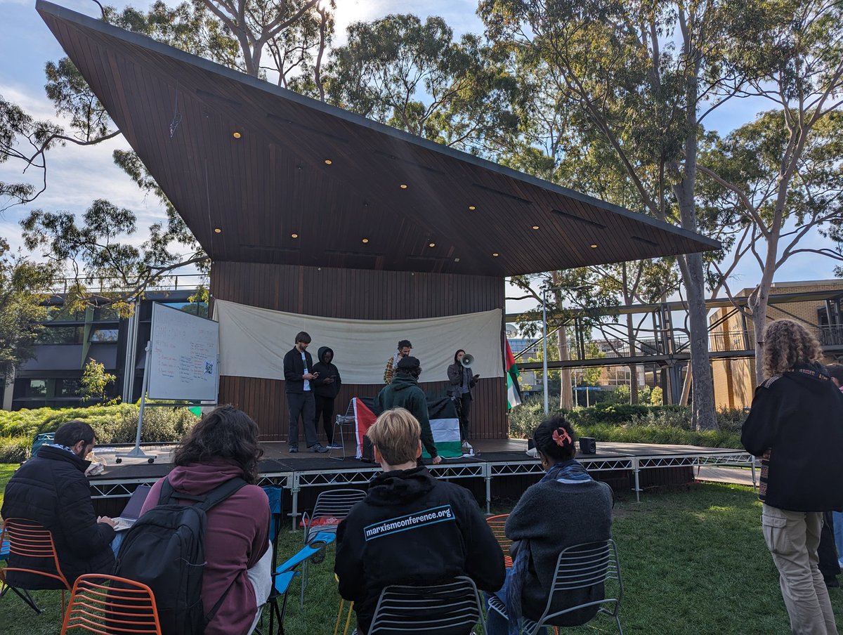 Monash University solidarity camp for Gaza..Day 3. A much smaller scale but it's not the quantity that matters. 

The NTEU (teaching and other staff union) will be releasing a statement of solidarity. 

Reminder here once again...workers and students of the world unite.