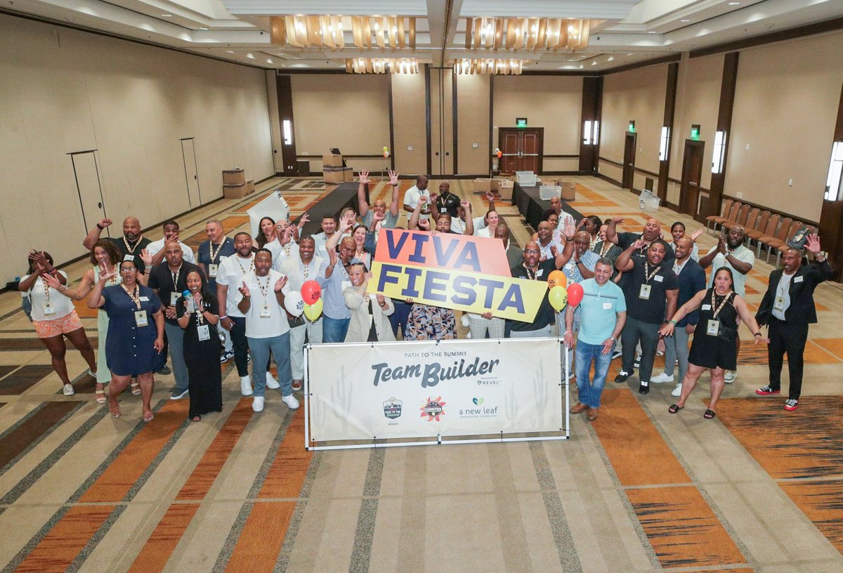 It was an energetic start to the #FiestaBowl Path to the Summit delivered by @amazon! Emerging leaders from across collegiate athletics gathered for tonight's Welcome Reception and Team Building event. Together, 1,000 hygiene kits for packed and boxed for @ANewLeafAZ!