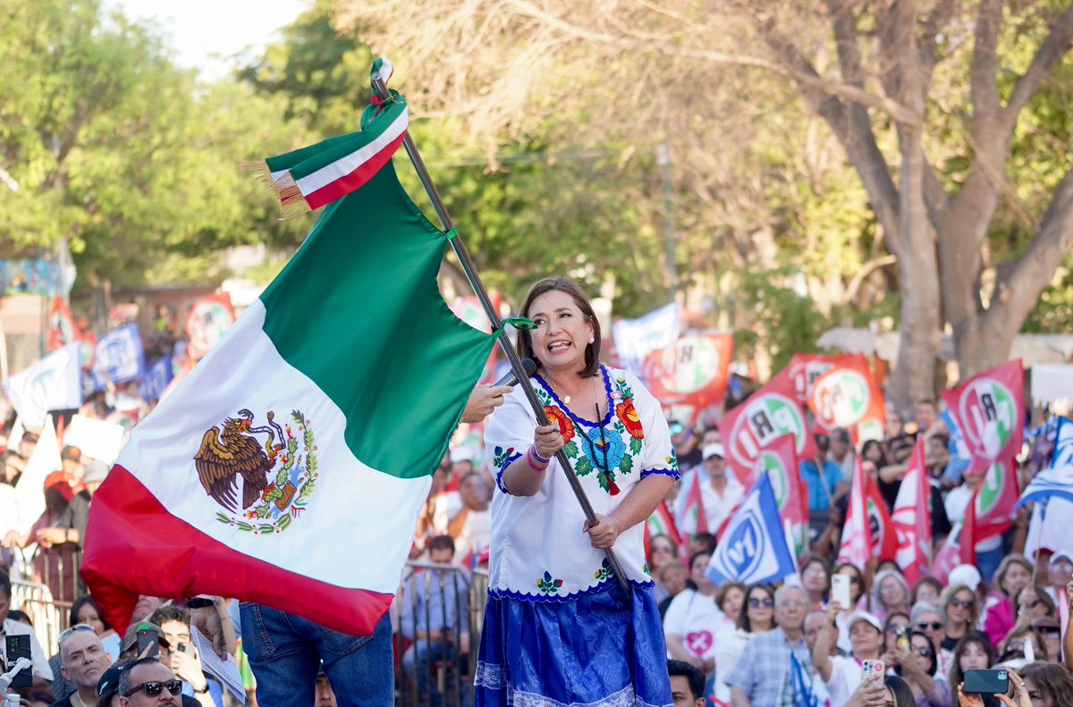 Vida, verdad y libertad son nuestros tres valores para construir el México próspero y en paz que nos merecemos. Estamos dando la batalla más importante de nuestras vidas y estoy segura que vamos a ganar. Entre todos vamos a lograr devolverle la paz y la tranquilidad a nuestro…