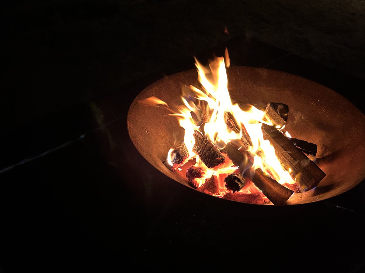 淡路行ってバーガー食べてグランピングでBBQして焚き火をして
先月の良き連休でした