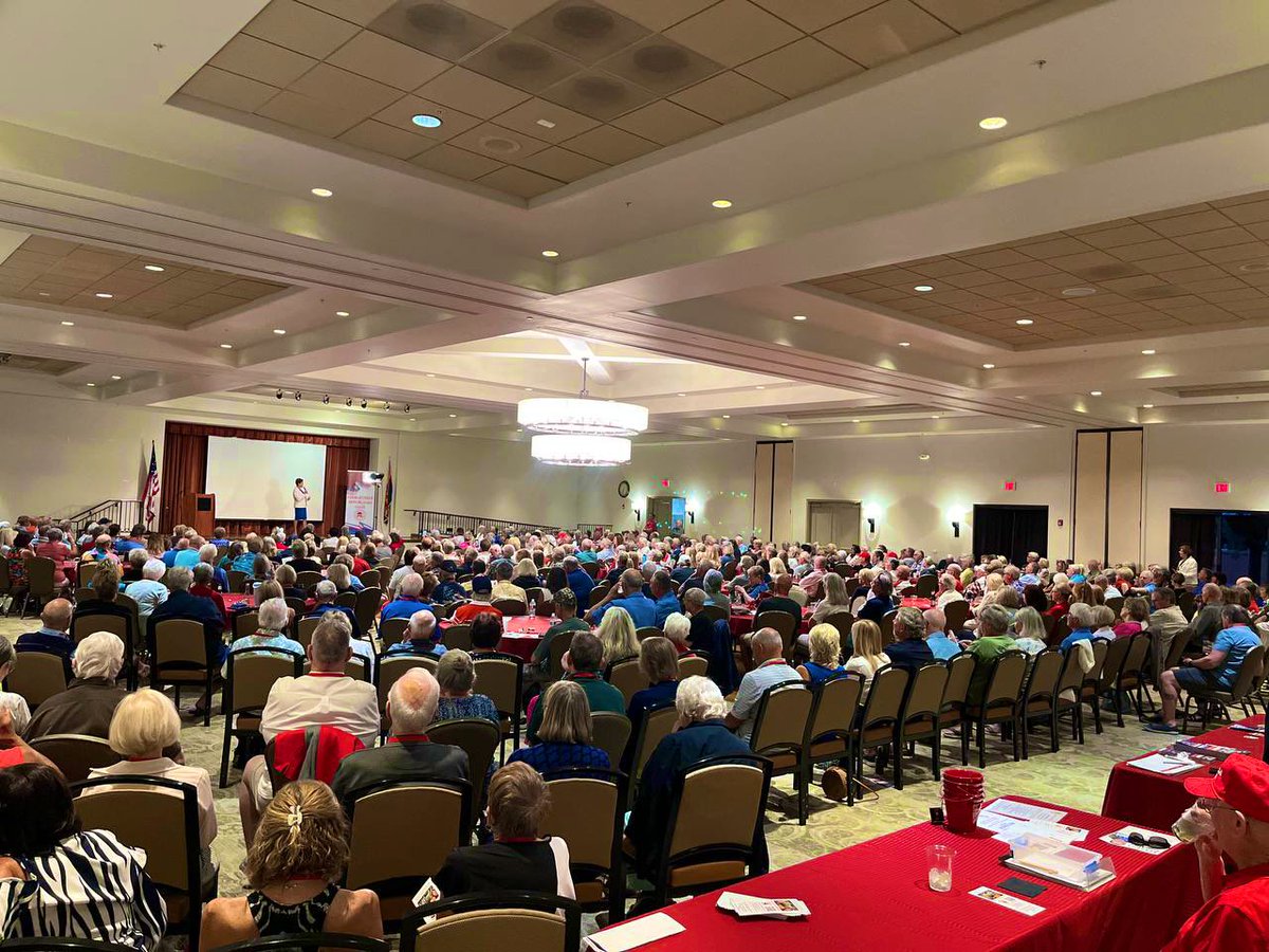 WOW! We had a full house at the Pebblecreek Republican Club here in Goodyear, AZ tonight It was such a pleasure to join all of you. Now, let’s get to work Saving Arizona 🇺🇸