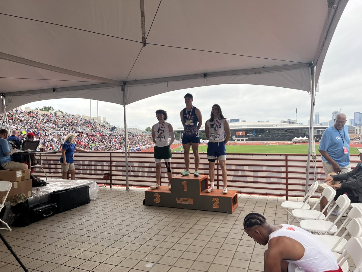 Blake Christenson (@bchristenson_oc) on Twitter photo Dylan Foster runs a career best 13.89 and finishes 2nd in the 110H! @dylanfoster24 <a href="/BrockAthletics/">Chad Massey</a> Dylan Foster runs a career best 13.89 and finishes 2nd in the 110H! @dylanfoster24 <a href="/BrockAthletics/">Chad Massey</a>