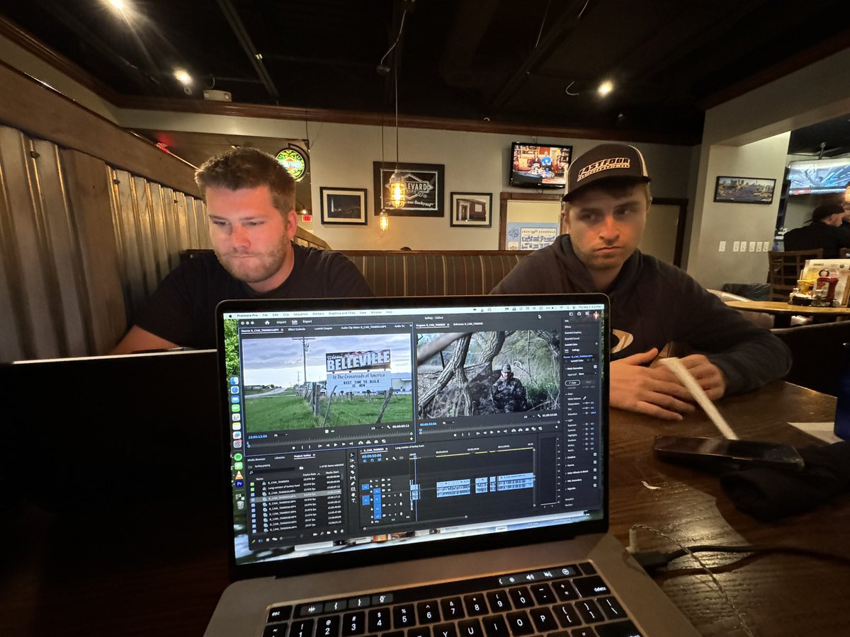 Working on something very cool that *should* air sometime tomorrow night during the @FloRacing broadcast of the opening night of Shane Stewart’s Heartland of America Showdown @HighLimitRacing weekend. 

@Brian_Walker15 and @Chase_Raudman2 are supervising