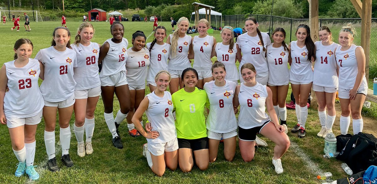 Graham 4
Marion 2

Sophie Scarberry ⚽⚽
Ella Dales ⚽
Emmy Spaulding ⚽

Assists by-
Ella Dales X2
Ireland Hart 

Gave their all for Graham. Toughed it out tonight.
#GrahamPride